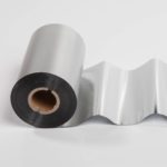 Die Thermotransferfolie wird als Farbband beim Thermotransferdruck verwendet. Das Farbband ist eine hochwertige Folie das sehr gute Druckqualität bietet.